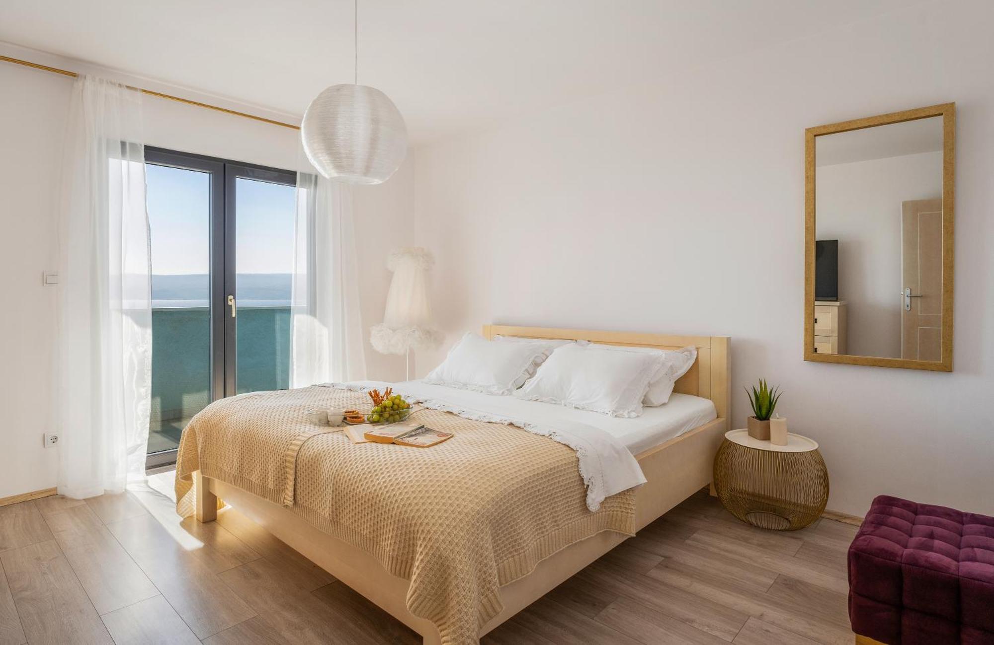 Villa Allegra With 32Msq Heated Pool, 300M Far From Sandy Beaches, Open Sea View Omiš Екстериор снимка